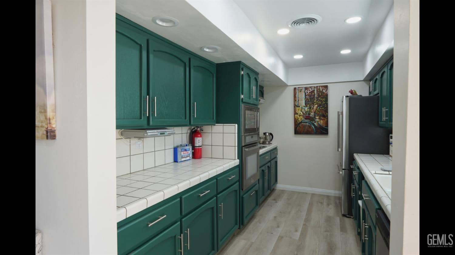 3206 Candlewood Drive — photo 5