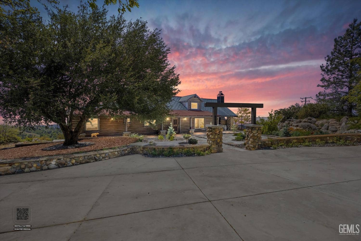 27241 Deertrail Drive — photo 2
