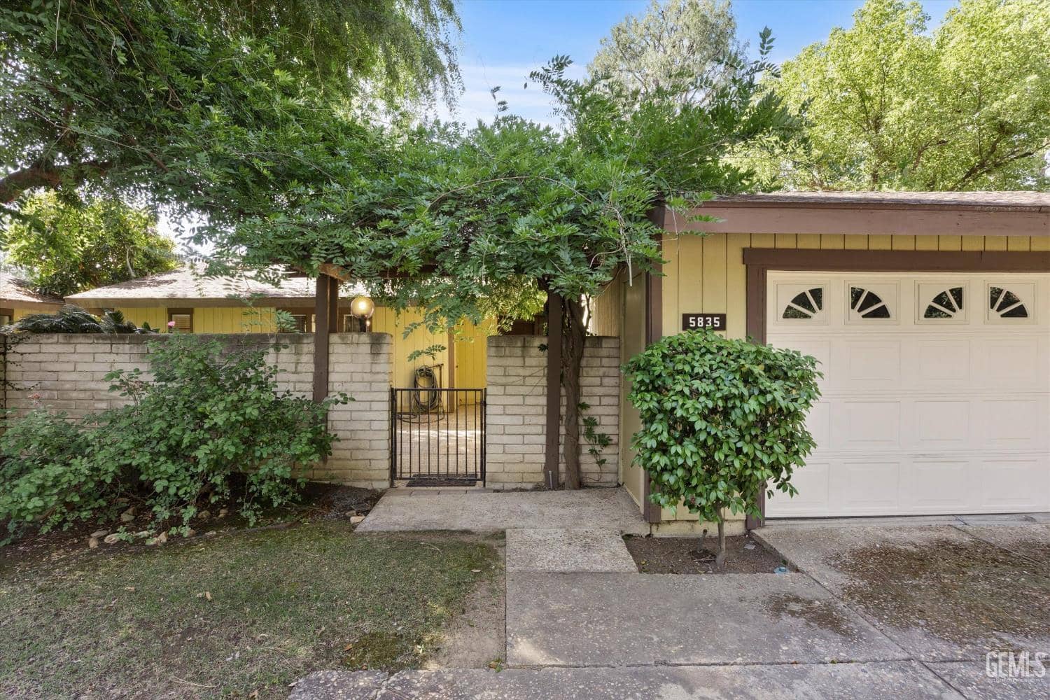 5835 Riggs Court — photo 5