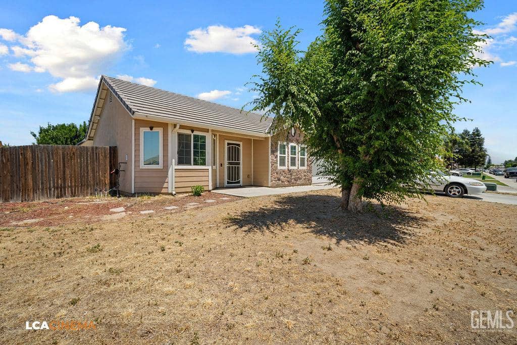 3626 Bridget Avenue — photo 4