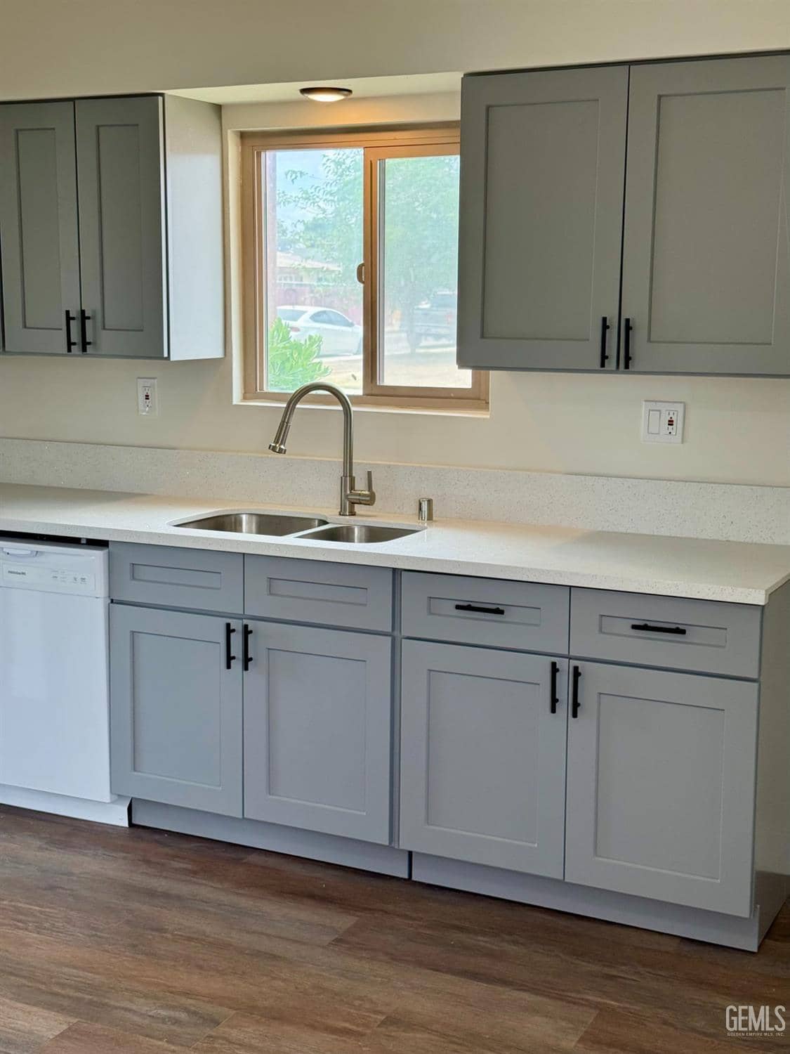 3700 Argent Street — photo 4
