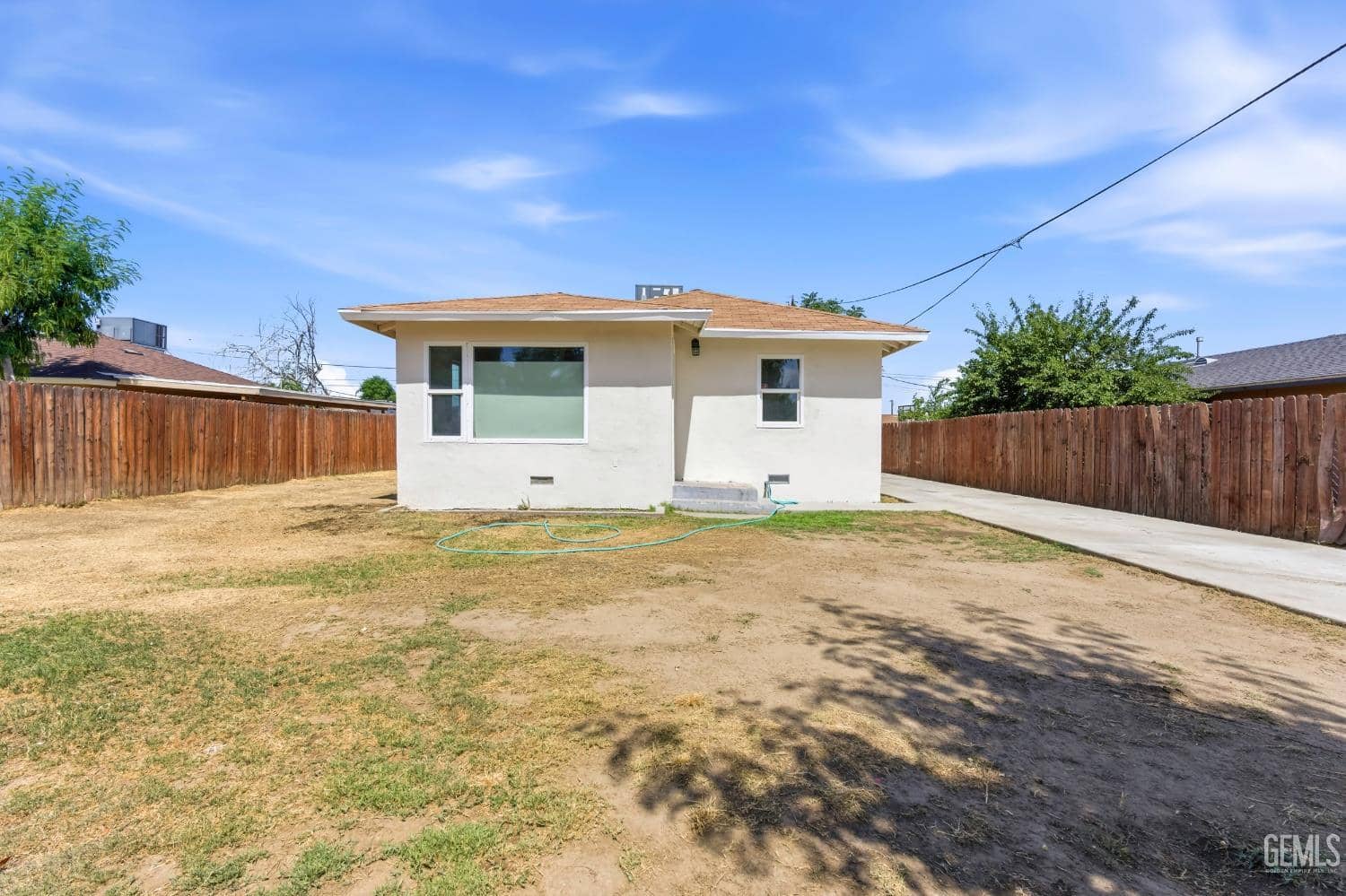 1021 S Brown Street — photo 3