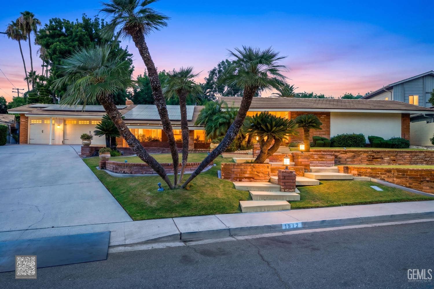1912 Country Club Drive