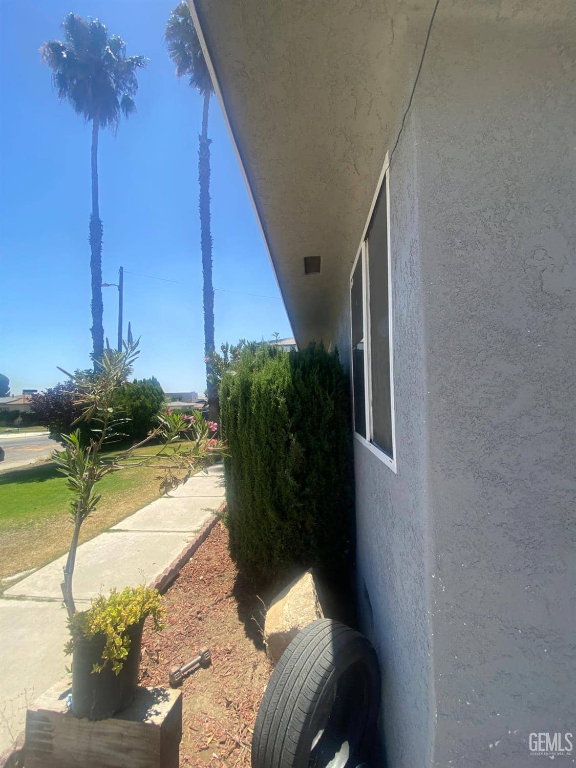 3120 Center Street — photo 2