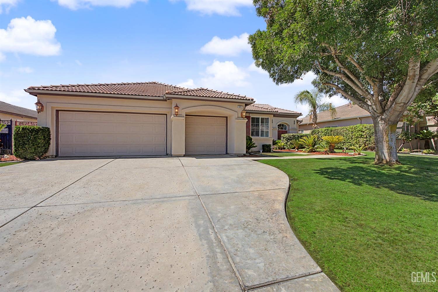 13417 Hinault Drive — photo 3