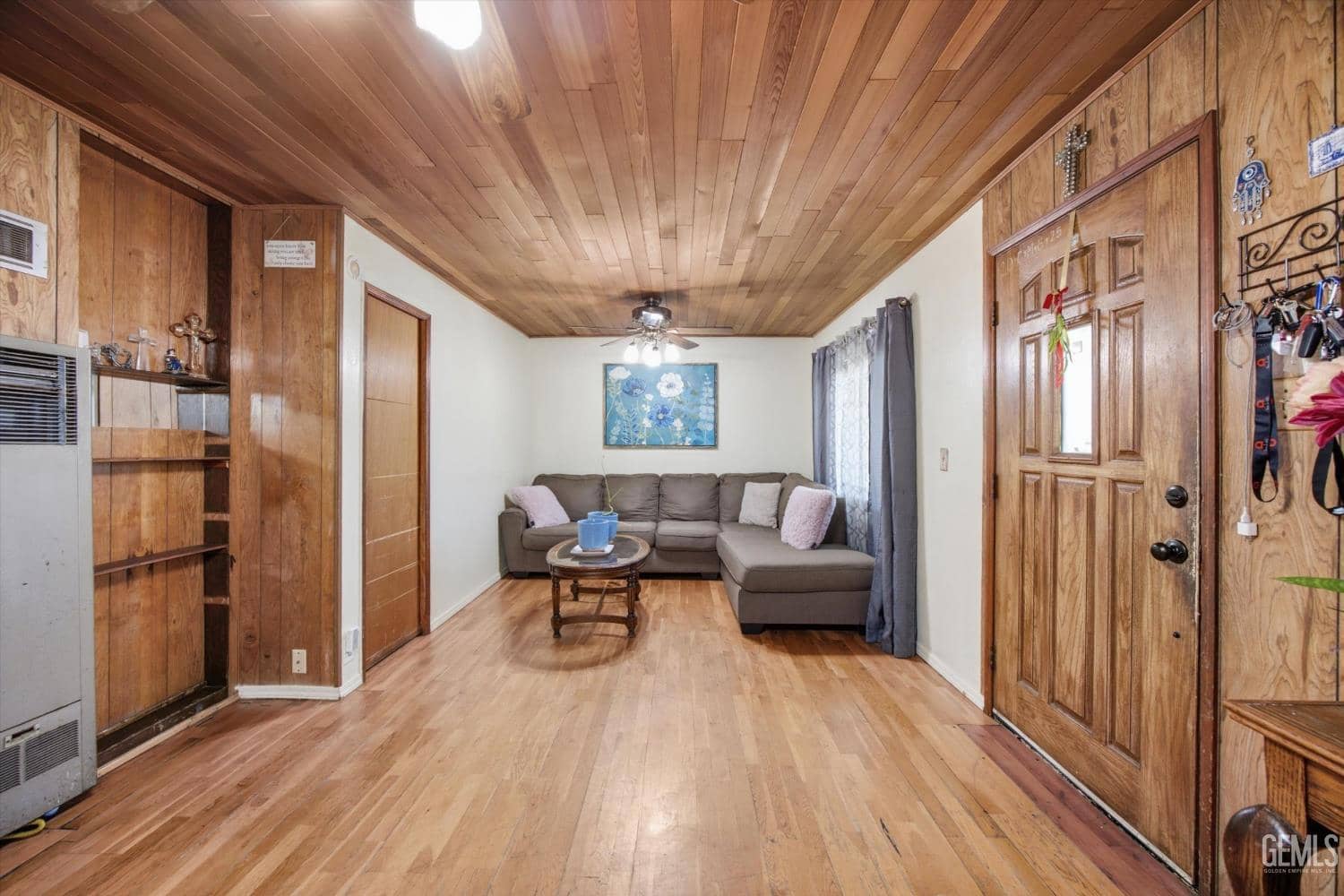 222 W E Street — photo 5