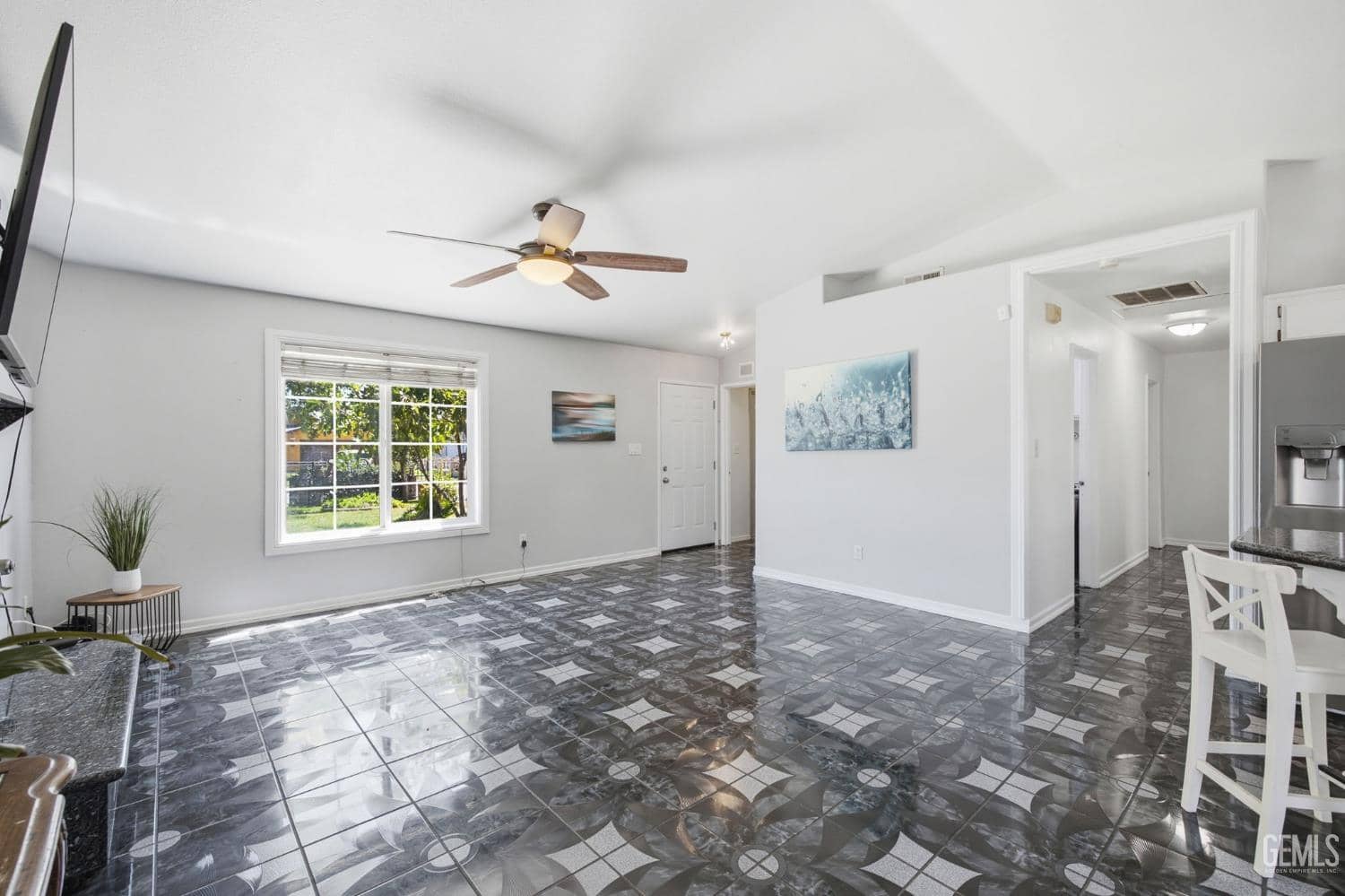 316 El Fuerte Avenue — photo 4