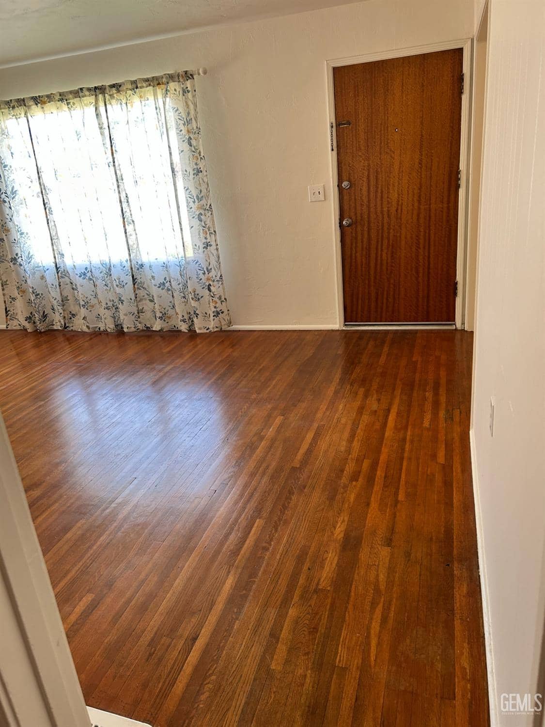435 Arvin Street — photo 3