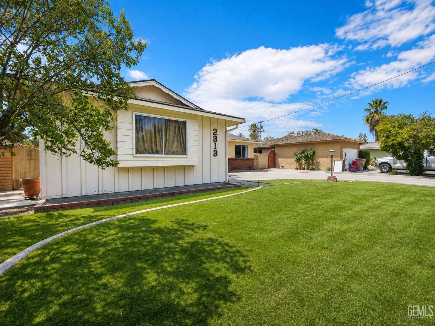 2313 S Woolard Drive — photo 4