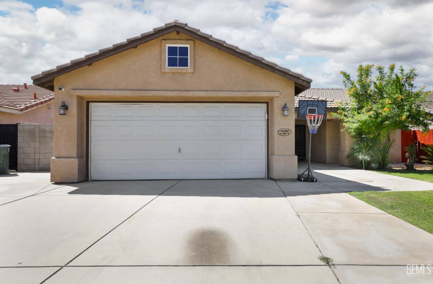 2917 Tapo Ridge Drive — photo 3