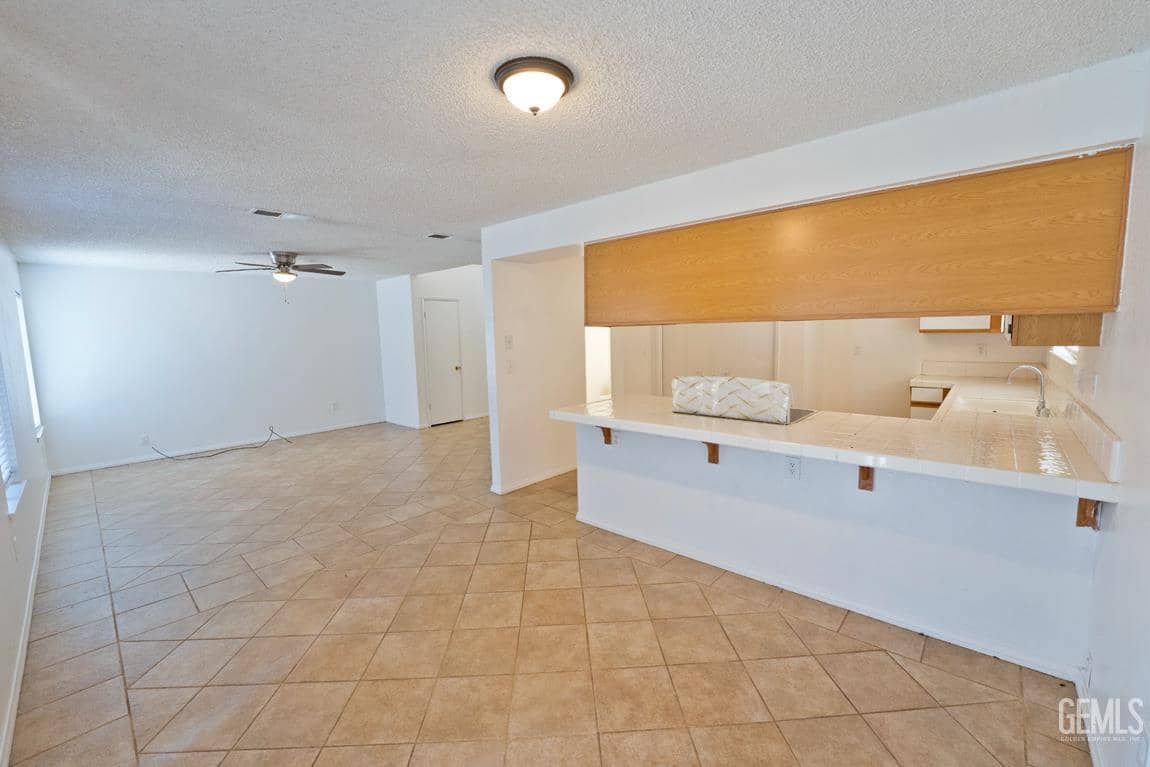 6513 Pine View Drive — photo 5