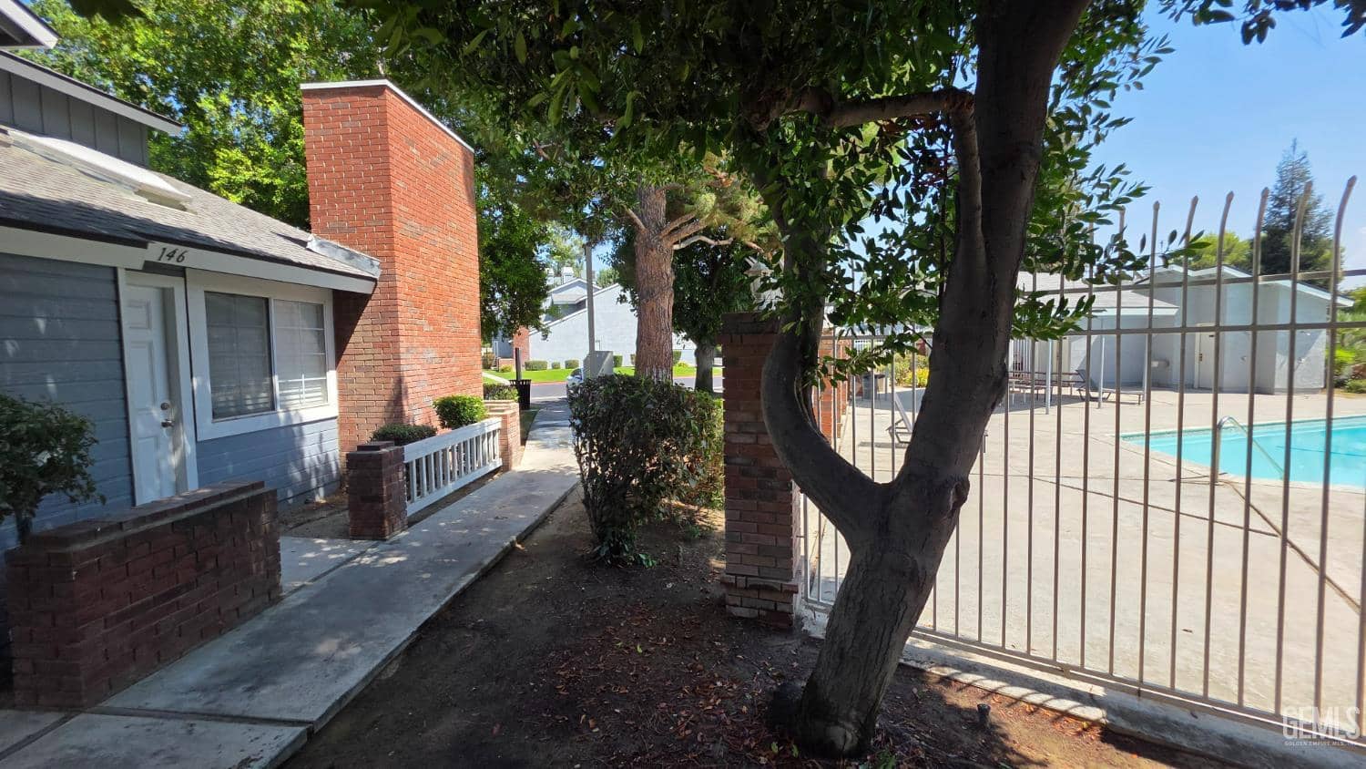 2600 Brookside Drive — photo 2