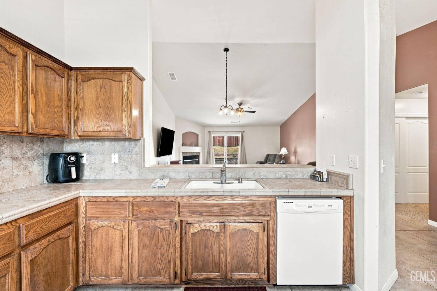 314 Misty Meadow Drive — photo 2