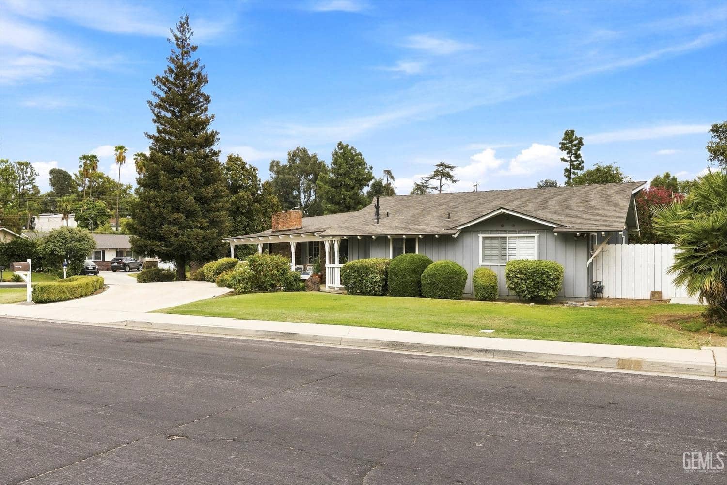 3641 Country Club Drive — photo 5