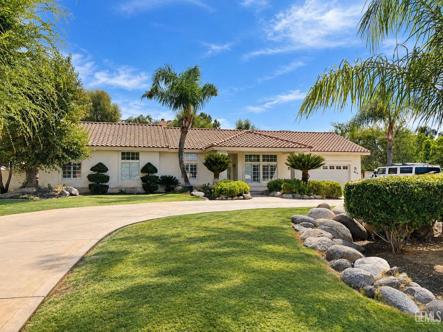 653 Vineland Road