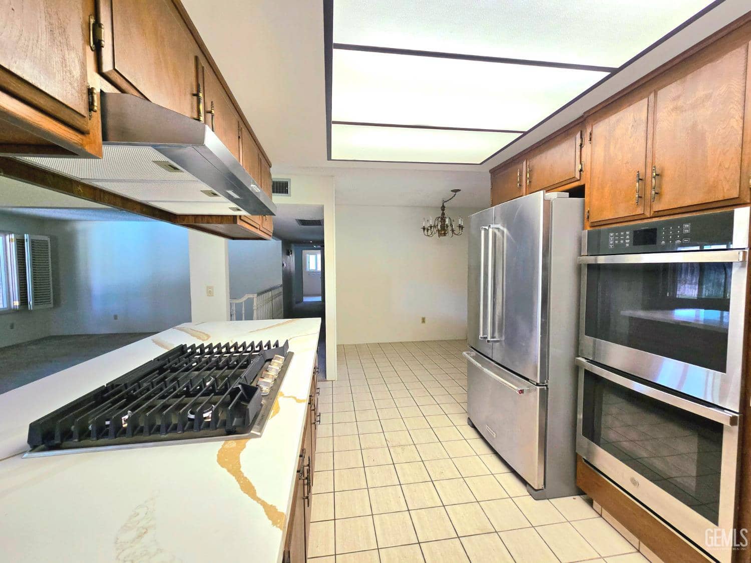601 Winchester Street — photo 2