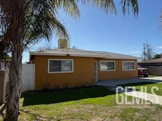 2213 Lucky Street — photo 2