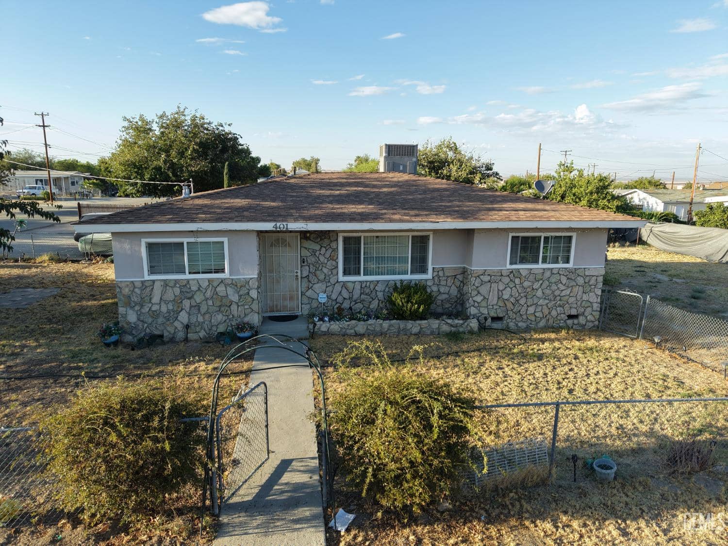 401 Tejon St — photo 2