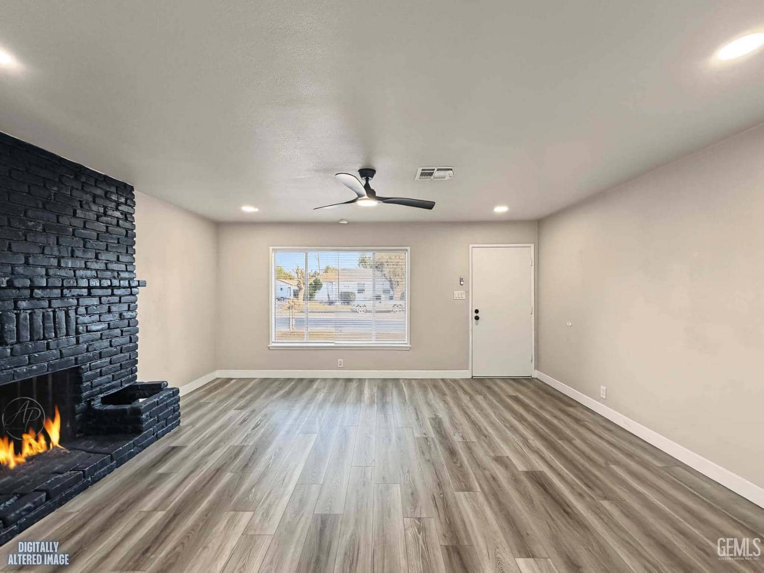 1320 Castaic Avenue — photo 5
