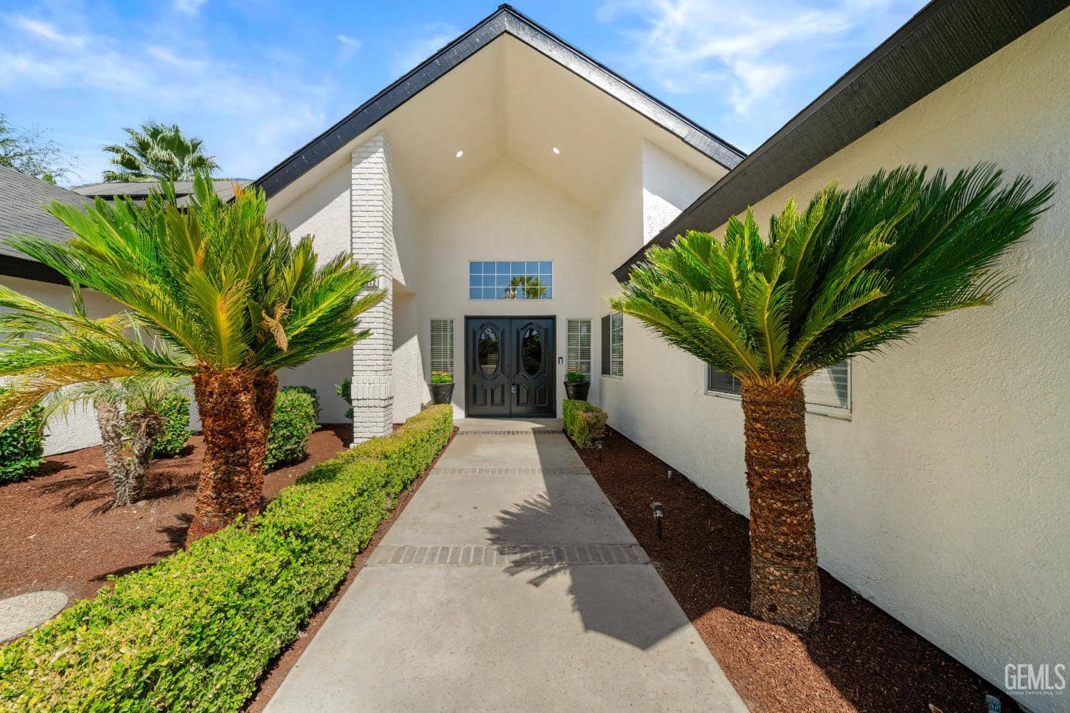 12312 Palm Avenue — photo 4