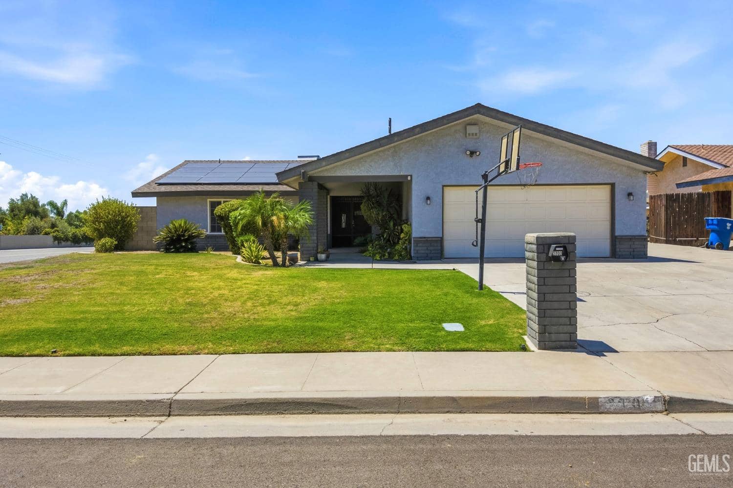 2700 Sierraglen Court — photo 3