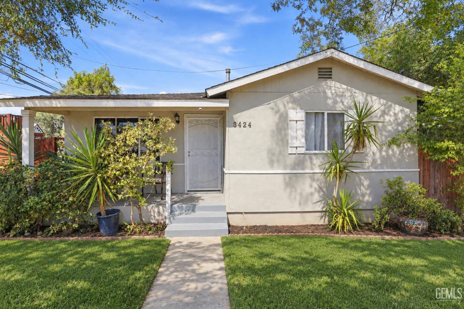 3424 Belle Terrace