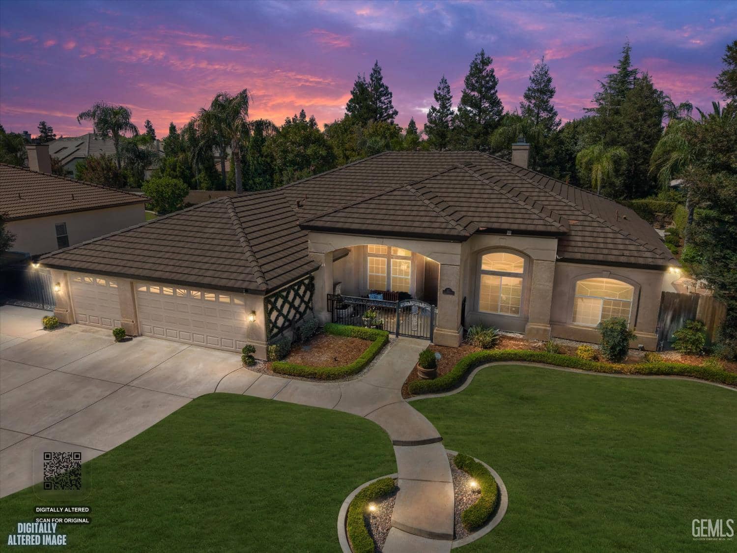 611 Cedar Ridge Drive