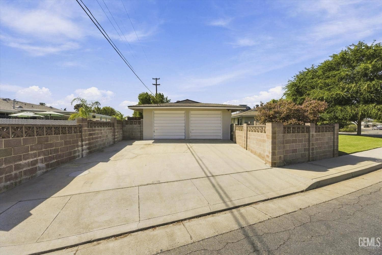 521 Oak Fair Way — photo 6