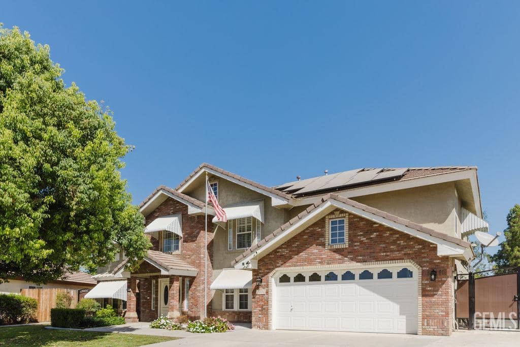 10506 Trophy Court — photo 2