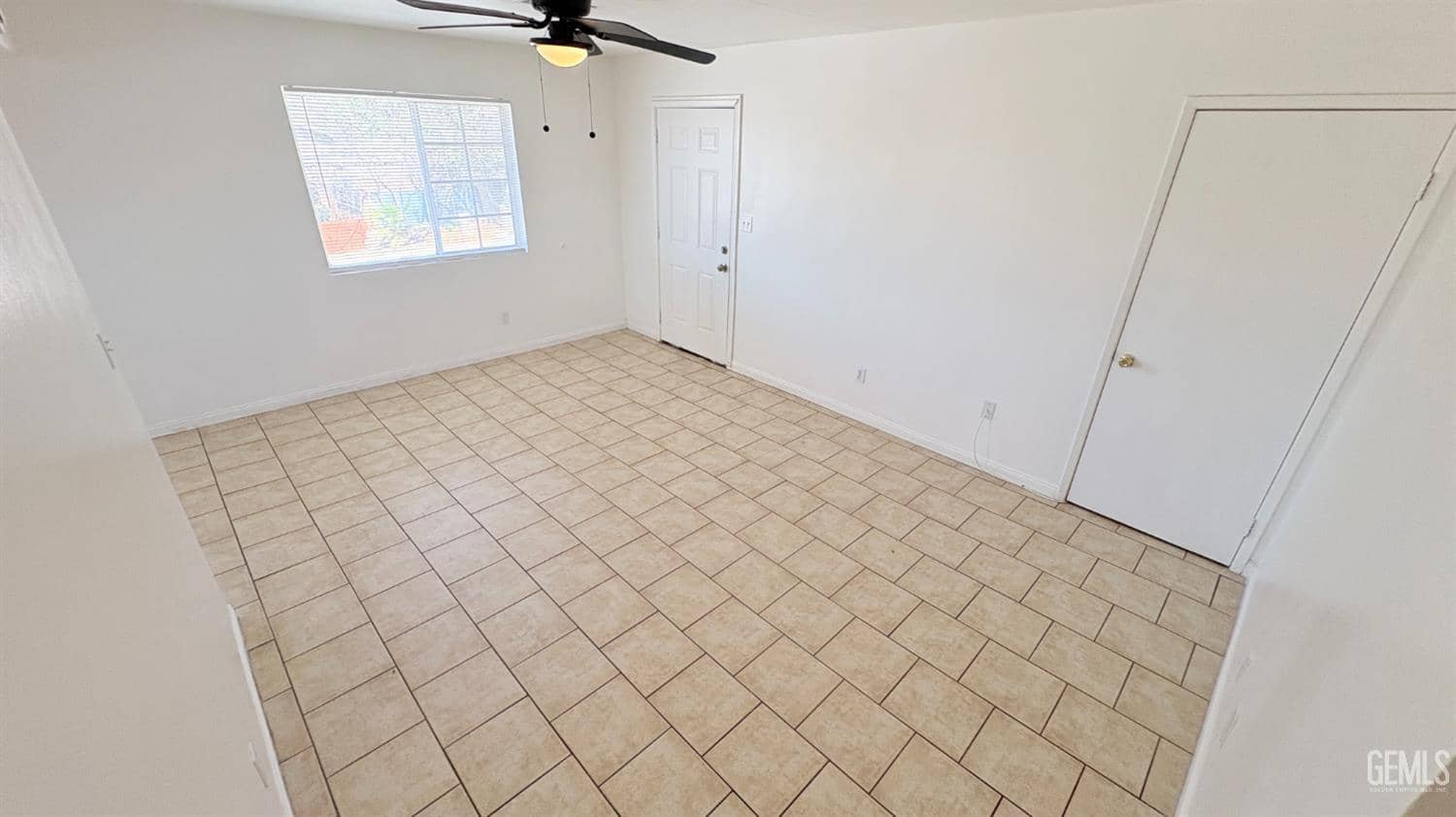 1303 Bernard Street — photo 6