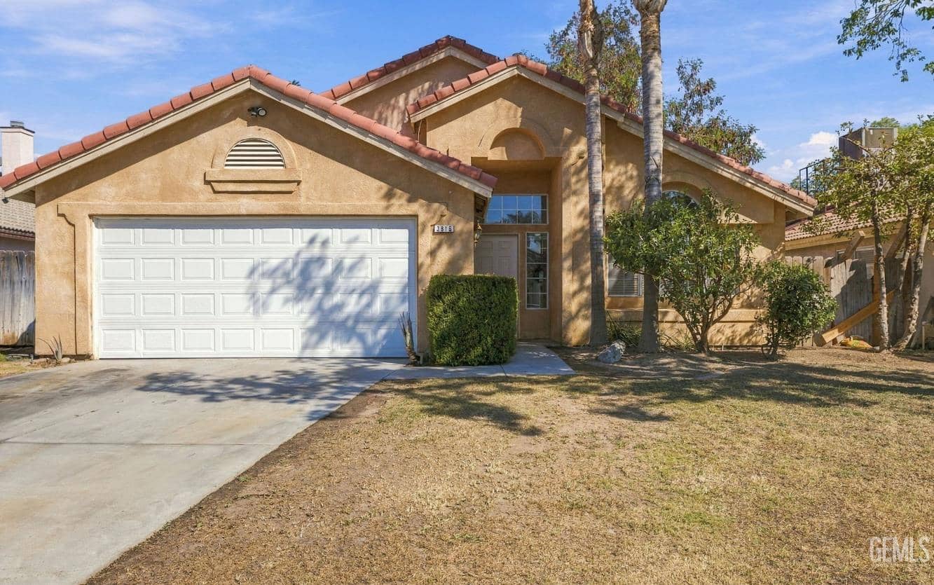 3816 Rio Viejo Drive — photo 1