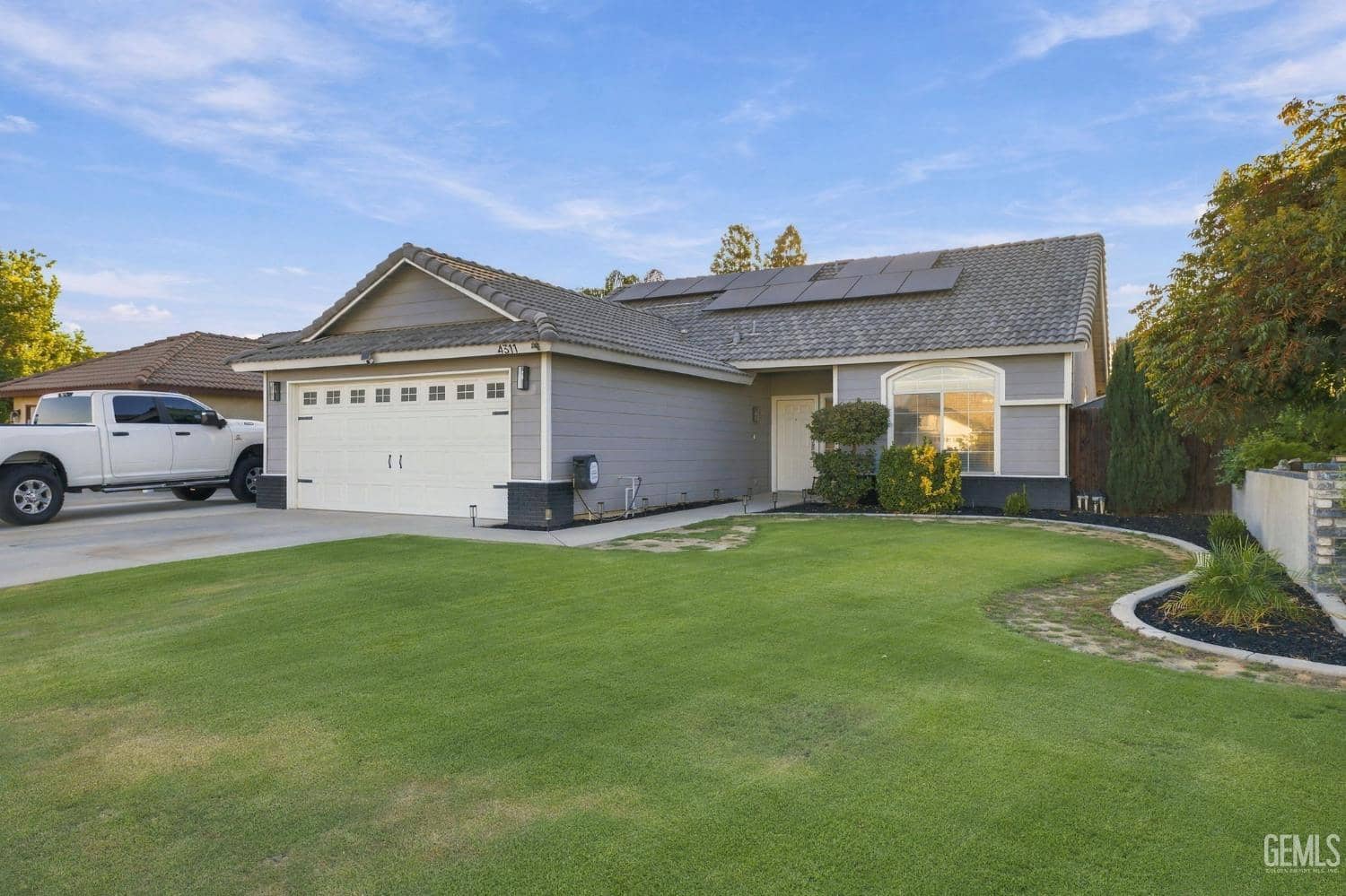 4311 Gelding Way — photo 3