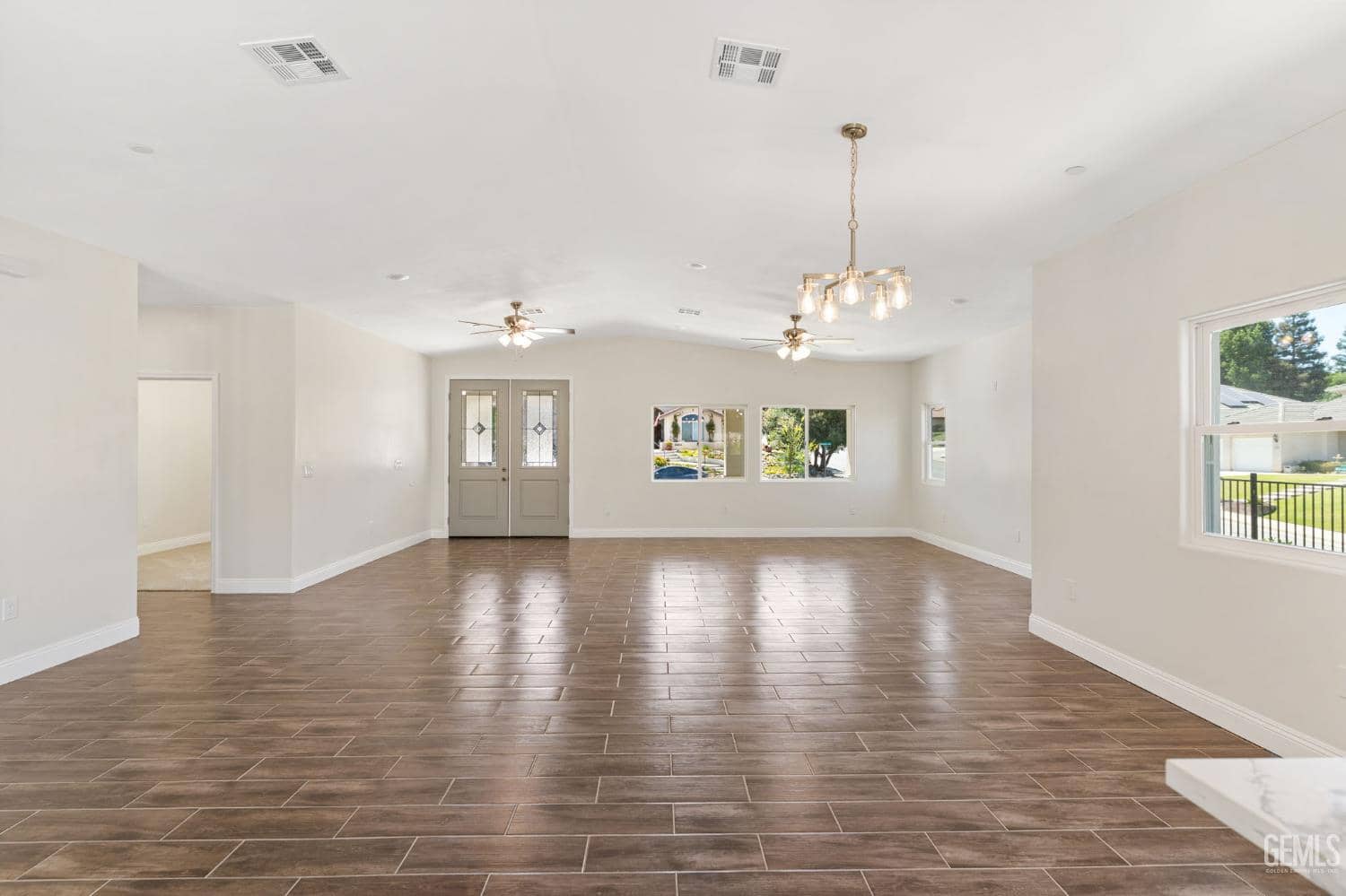 5205 Antares Court — photo 3