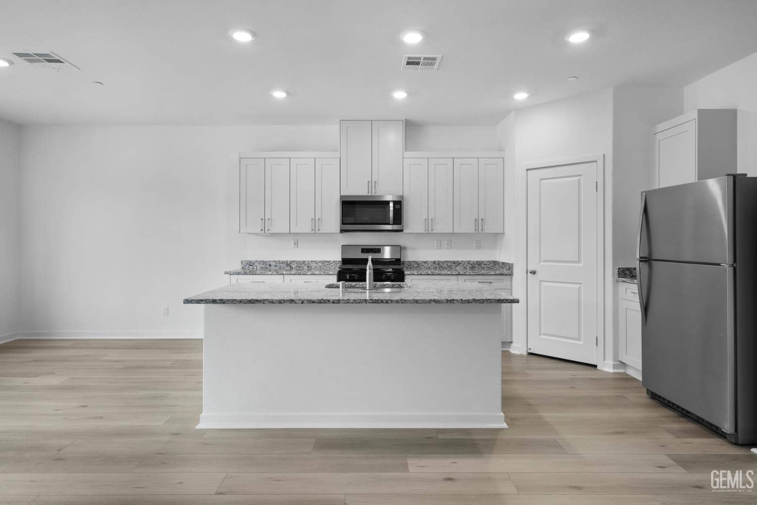 5123 Beaverhead Avenue — photo 4