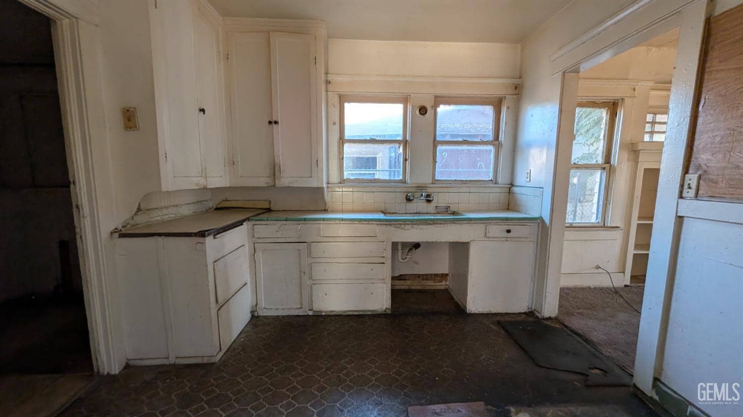 810 N Street — photo 6