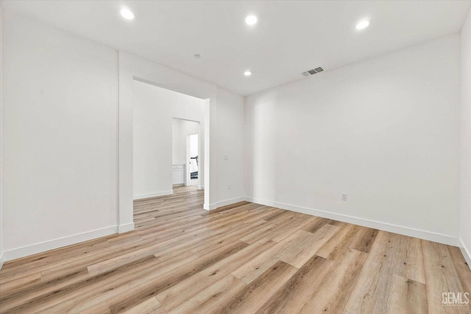 7017 Travata Court — photo 5