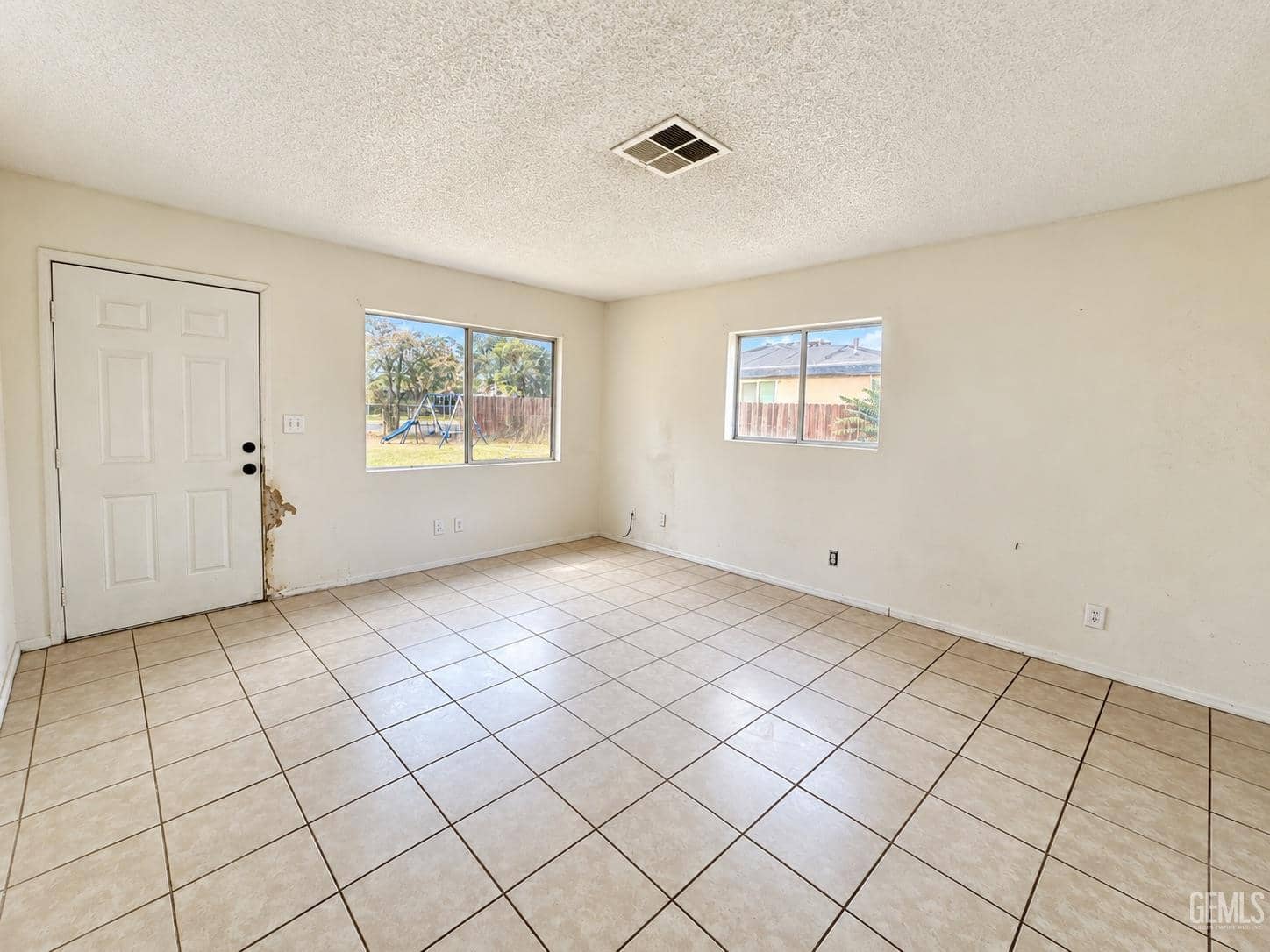 807 Castaic Avenue — photo 5