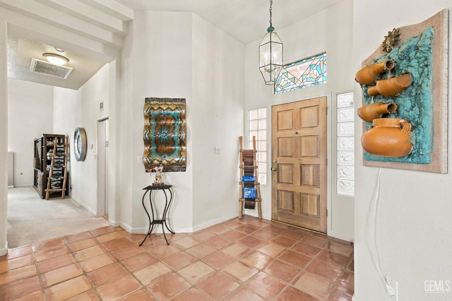 808 Quintana Drive — photo 5