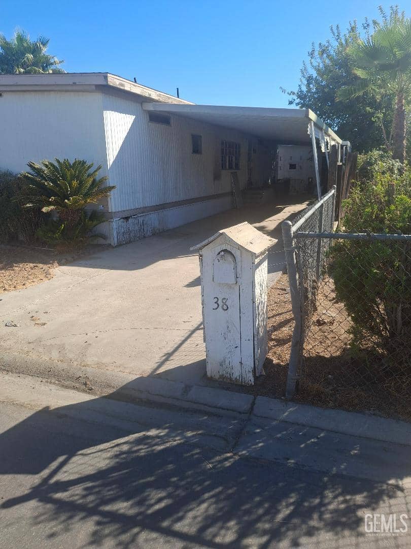 1501 Calcutta Drive — photo 2