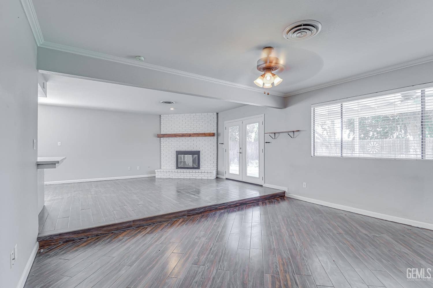 1907 Manning Street — photo 6