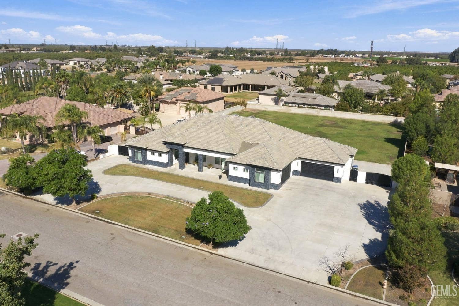 17344 Saddle Mountain Drive — photo 3