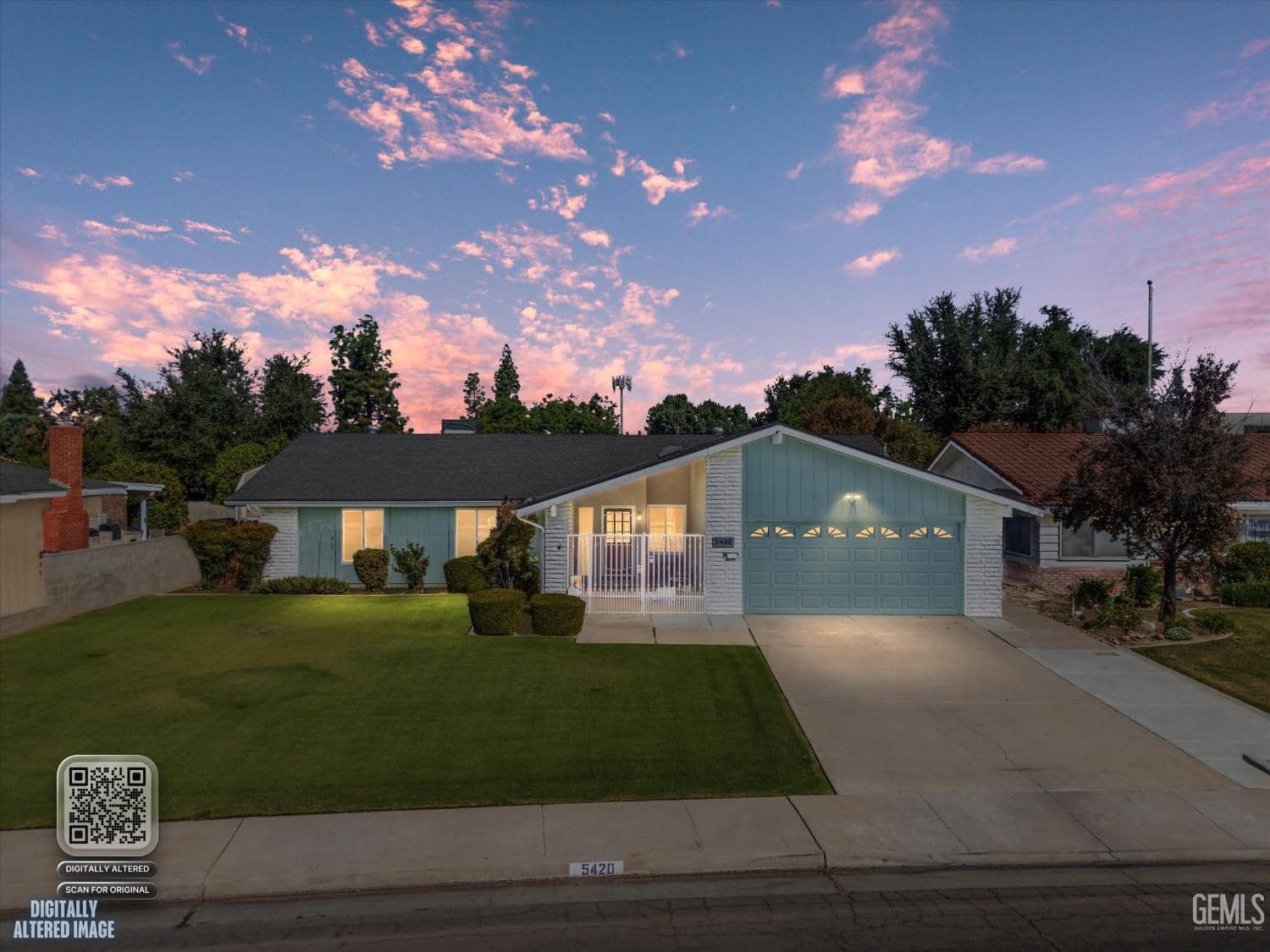 5420 Demaret Avenue