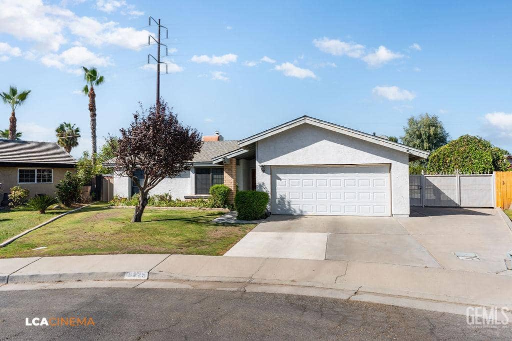 8425 Stuart Court — photo 3