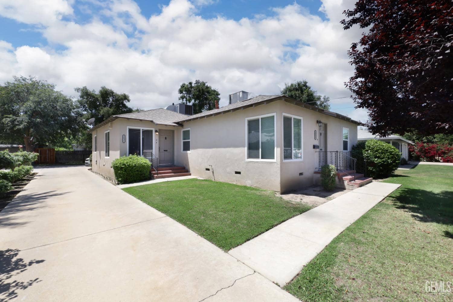 2633 Encina Street — photo 1